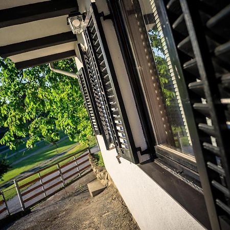 Kuca Za Odmor, Ferienhaus, Holiday Home Rugas Orahovica Esterno foto